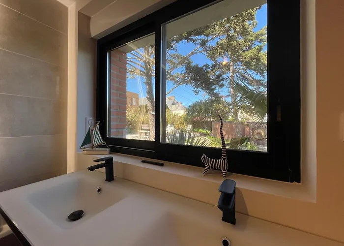 Feriehus Les Tamaris - Grande Maison De - Jacuzzi Carolles