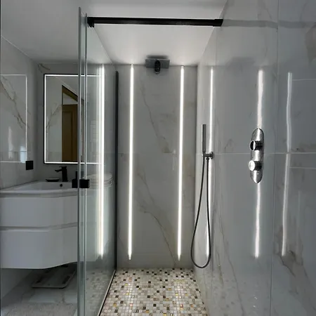 Dom wakacyjny Les Tamaris - Grande Maison De - Jacuzzi Carolles