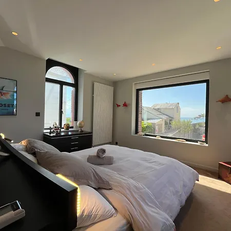 Dom wakacyjny Les Tamaris - Grande Maison De - Jacuzzi Carolles