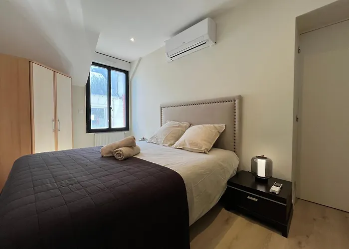 Holiday home Les Tamaris - Grande Maison De - Jacuzzi *