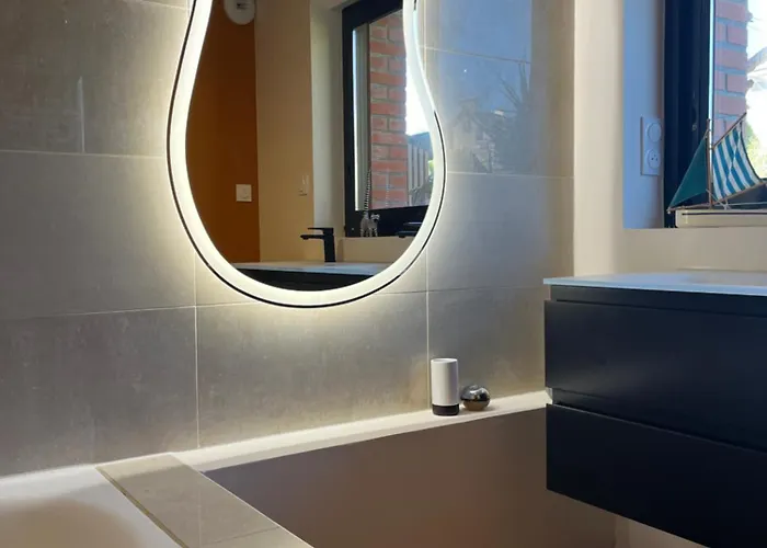 Les Tamaris - Grande Maison De - Jacuzzi Holiday home Carolles